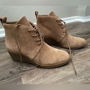 Aerosoles lace-up wedge booties